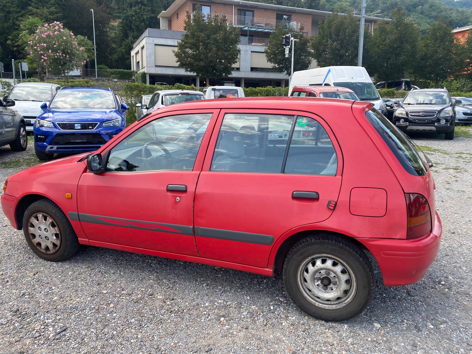 TOYOTA STARLET-image-2