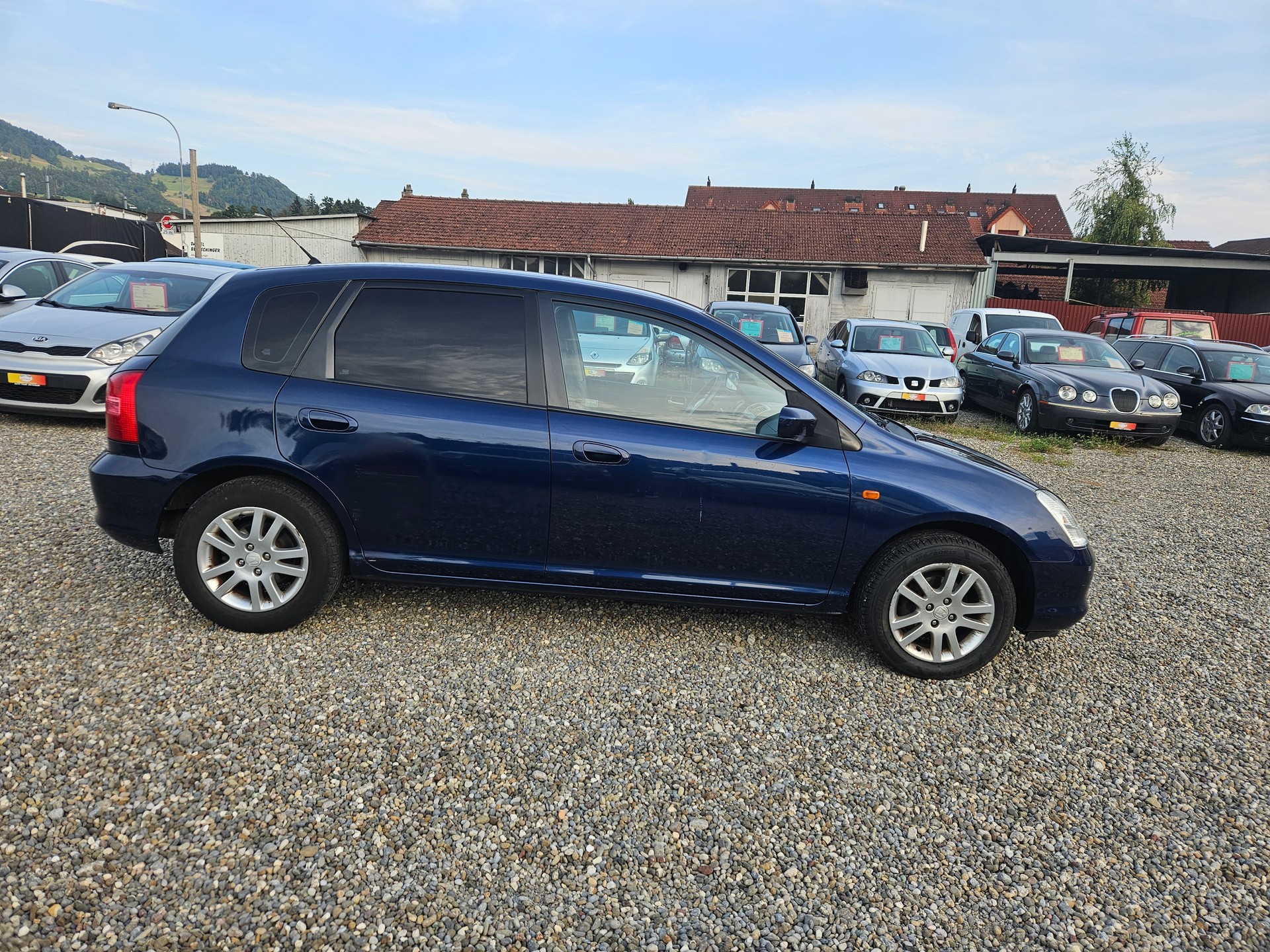 HONDA Civic 1.6i ES-image-3
