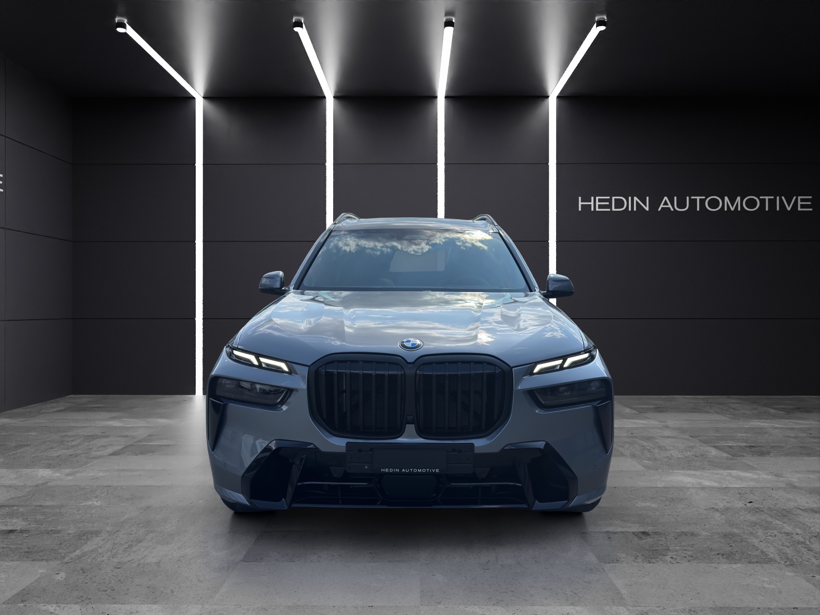 BMW X7 xDrive 48V 40d M Sport Pro Steptronic-showroom-element-1