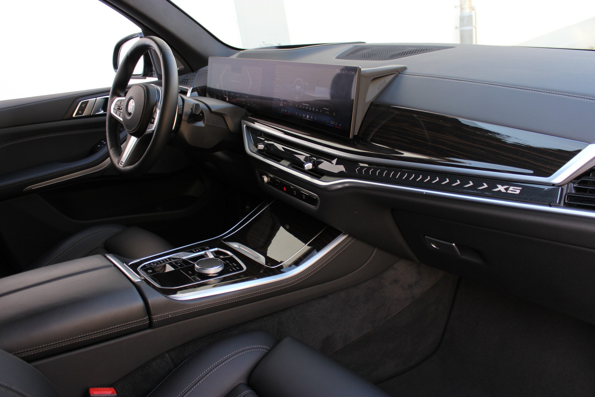 BMW X5 xDrive 48V 40d M Sport Pro *MANHATTAN METALLIC*-showroom-element-1