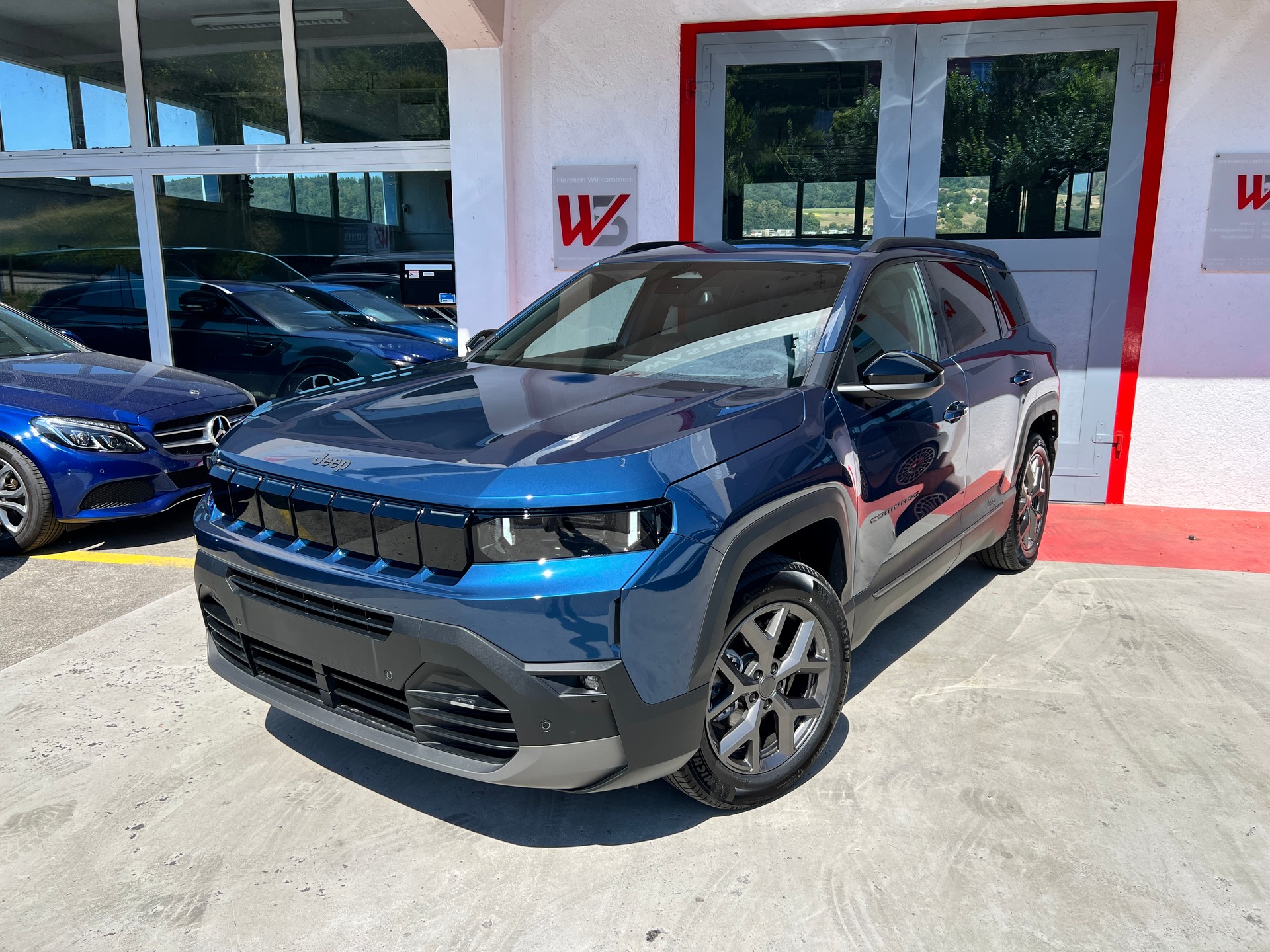 JEEP Compass 1.2 T e-Hybrid First Edition-image-10
