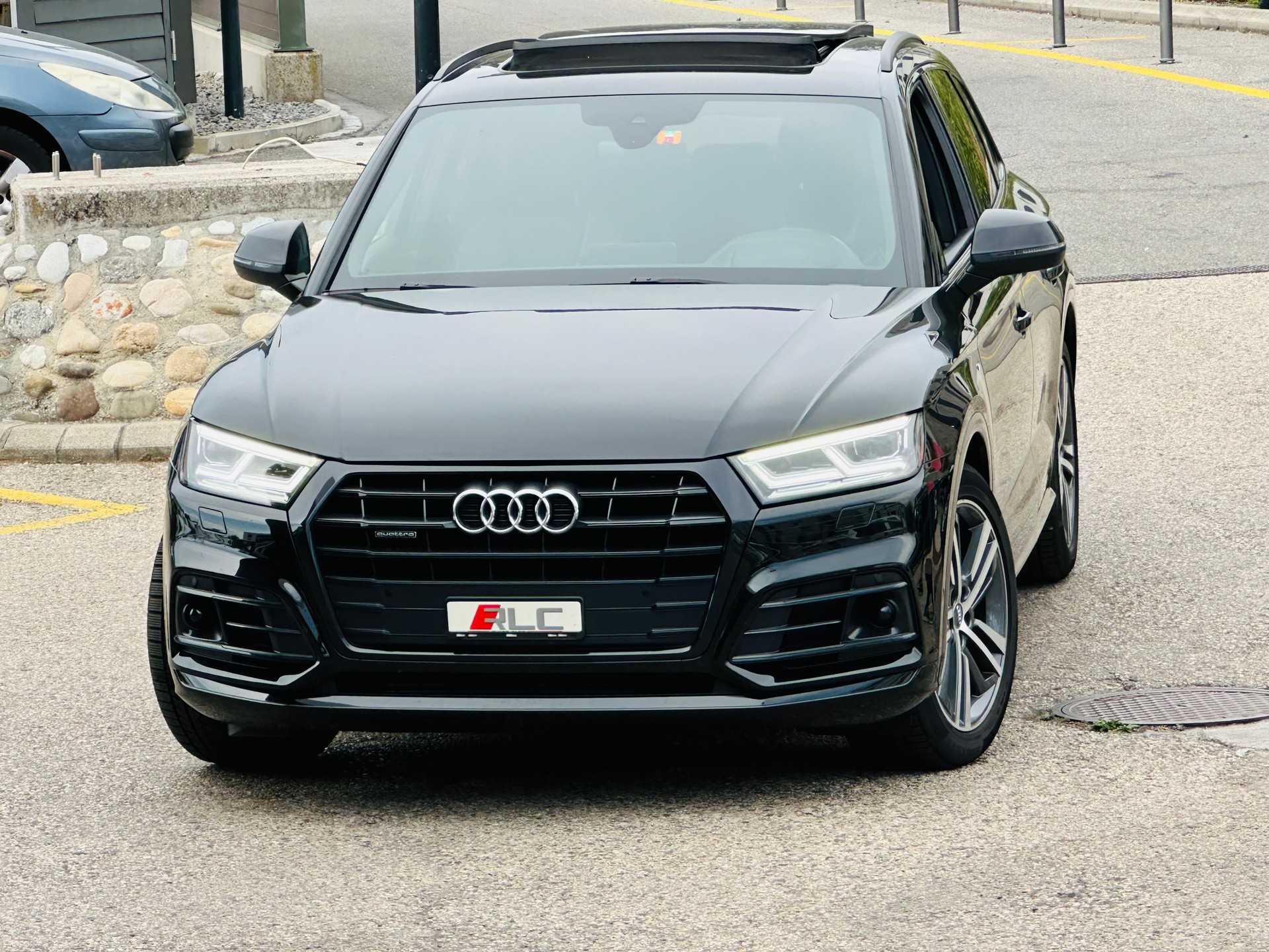 AUDI Q5 45 TFSI sport quattro S-tronic-showroom-element-2