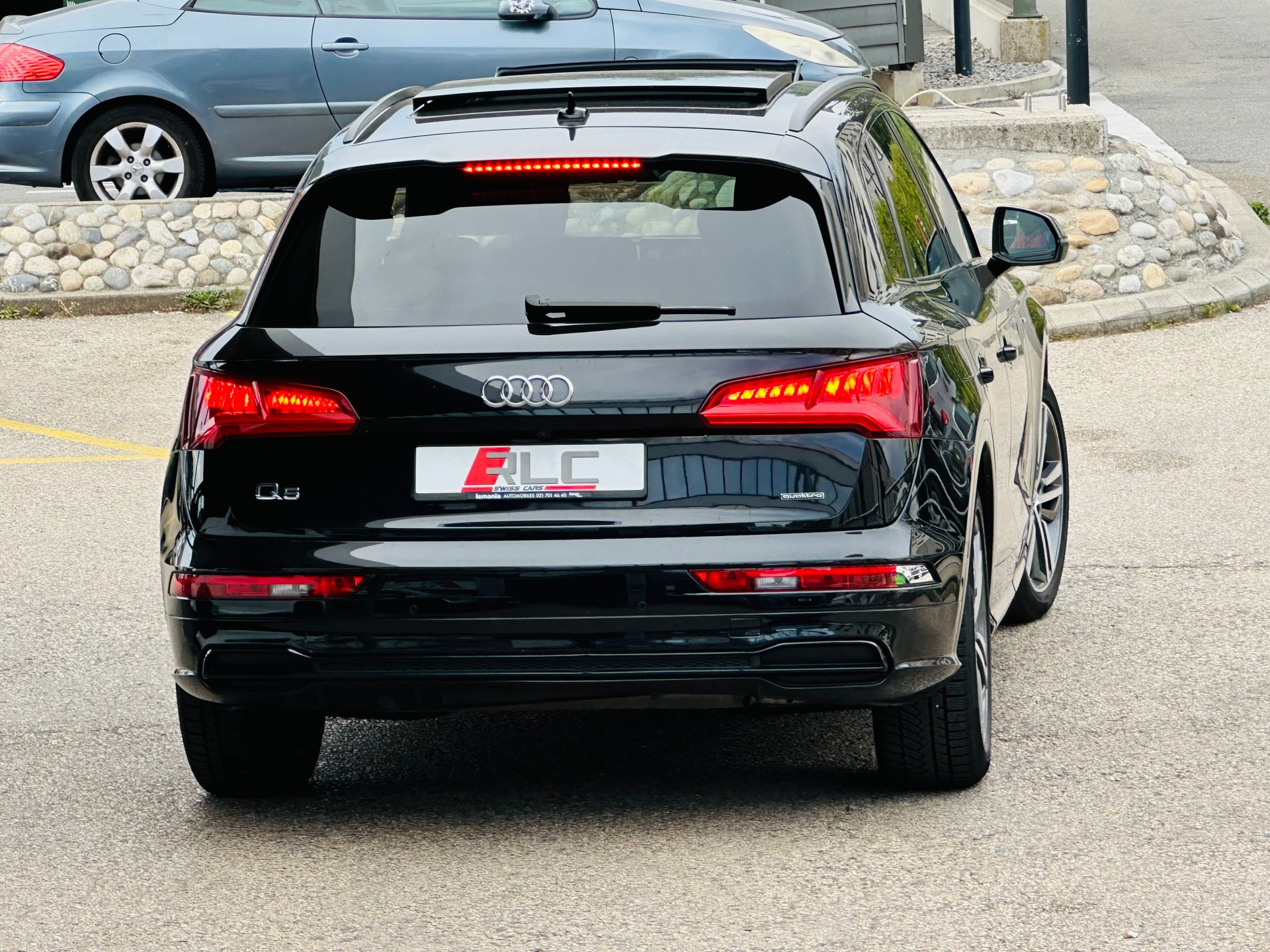 AUDI Q5 45 TFSI sport quattro S-tronic-image-10