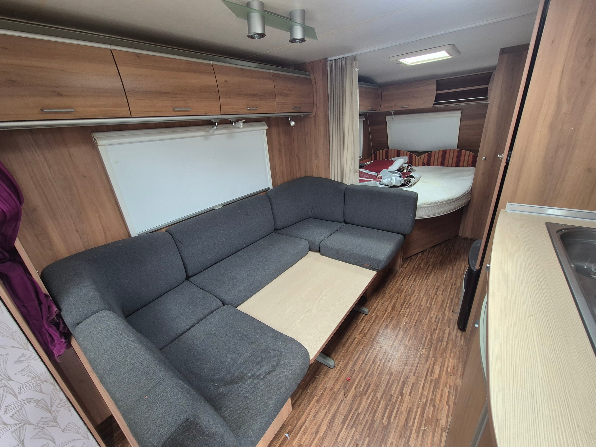 BÜRSTNER Averso 550TK gepflegt Top mit Mover-image-7