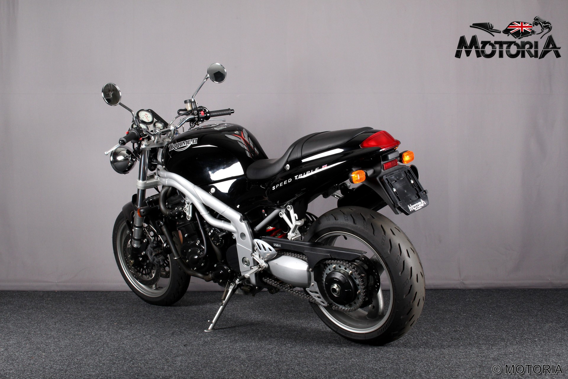 TRIUMPH Speed Triple 955i-image-4
