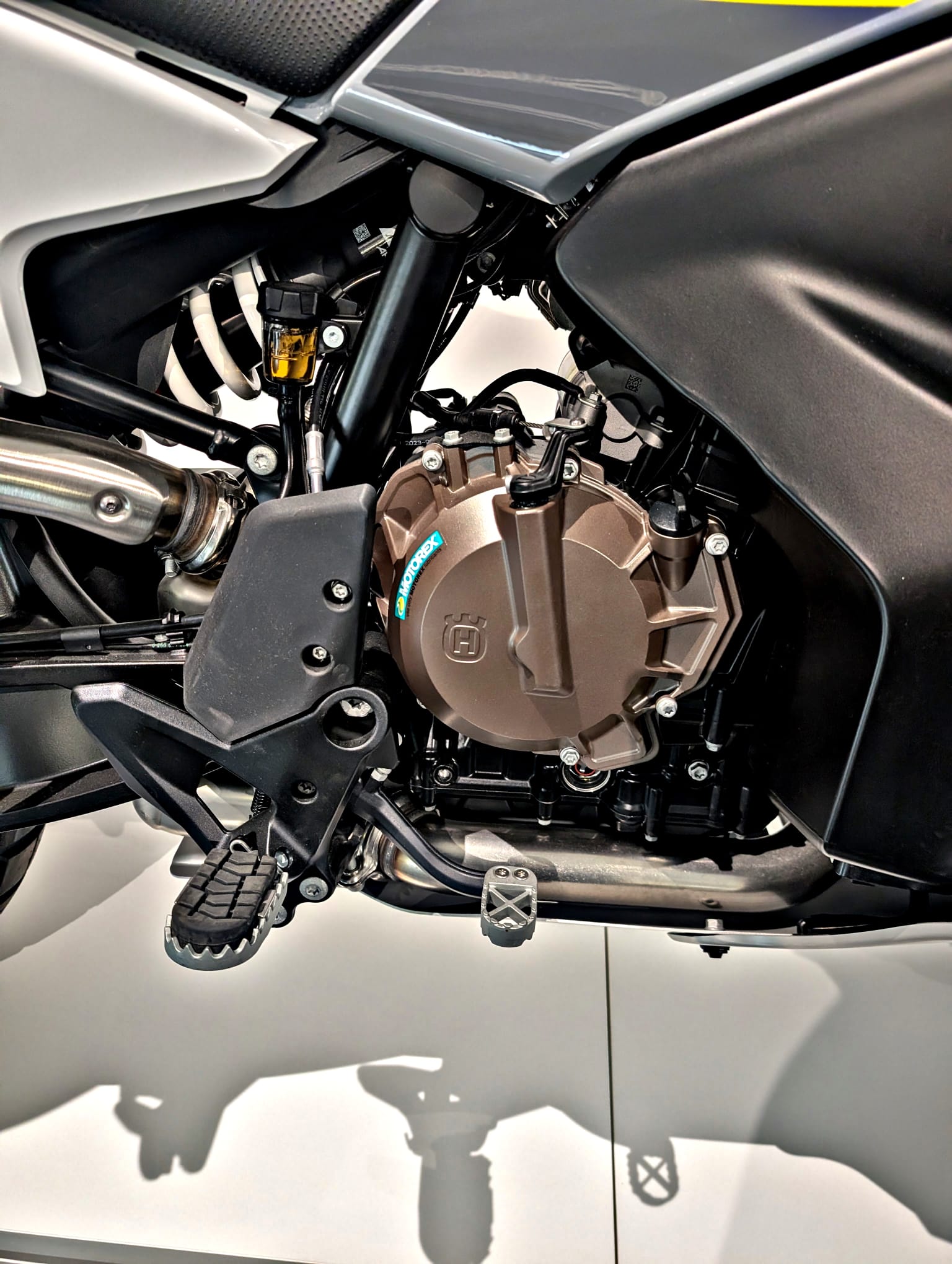 HUSQVARNA Norden 901-image-5