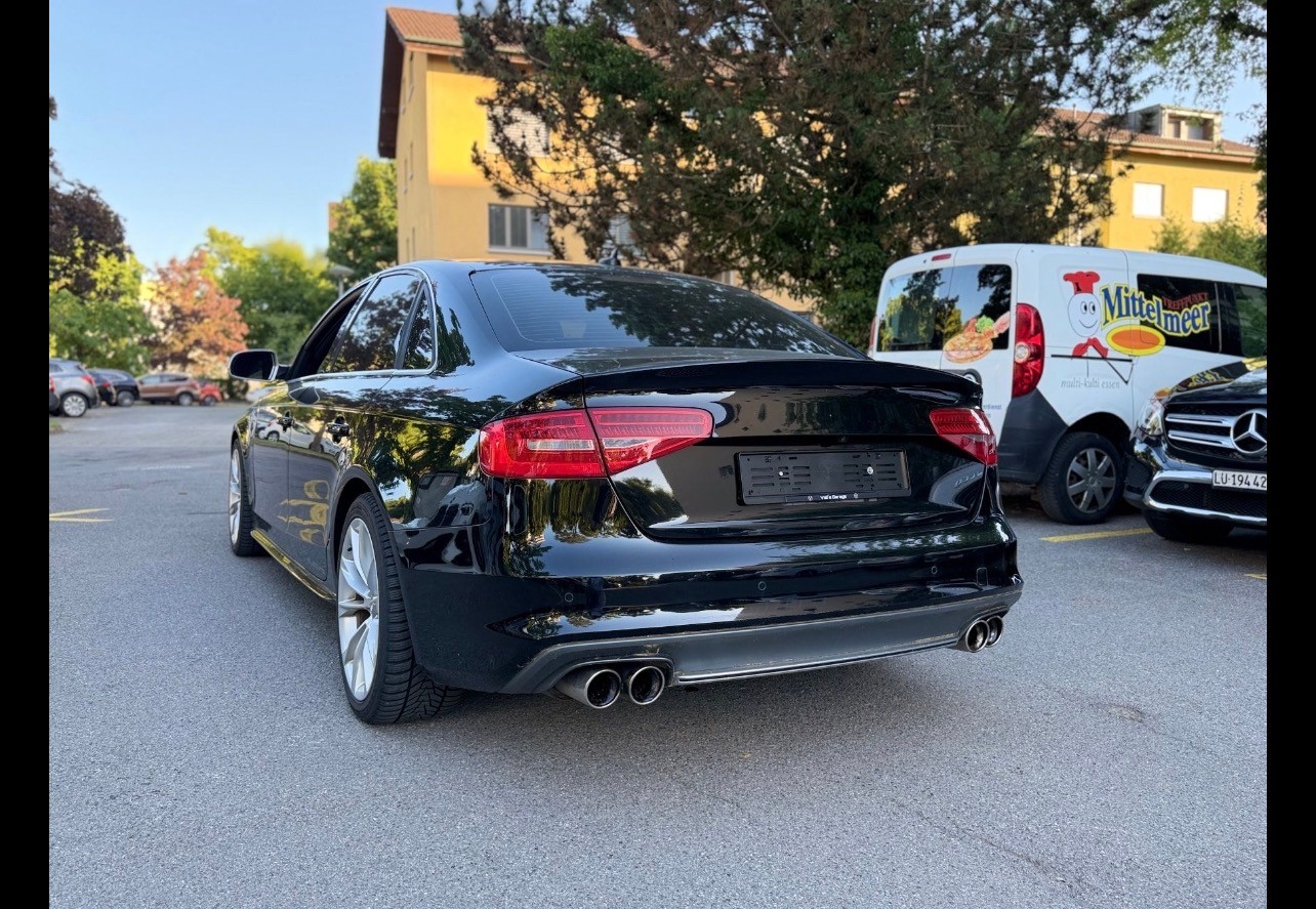 AUDI S4 Limousine 3.0 TFSI quattro S-tronic-image-7