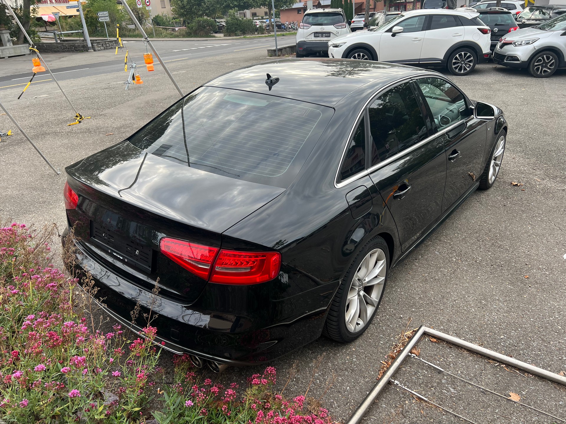 AUDI S4 Limousine 3.0 TFSI quattro S-tronic-showroom-element-3