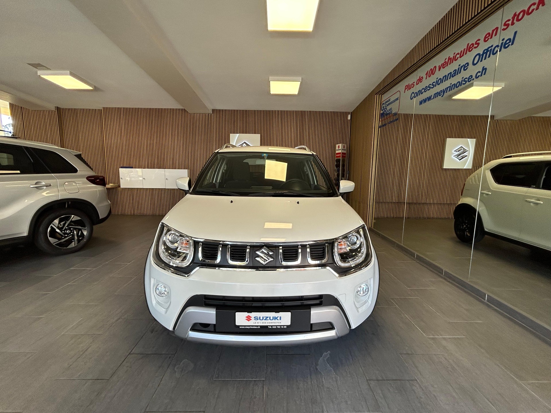 SUZUKI Ignis 1.2 Generation Hybrid-showroom-element-2