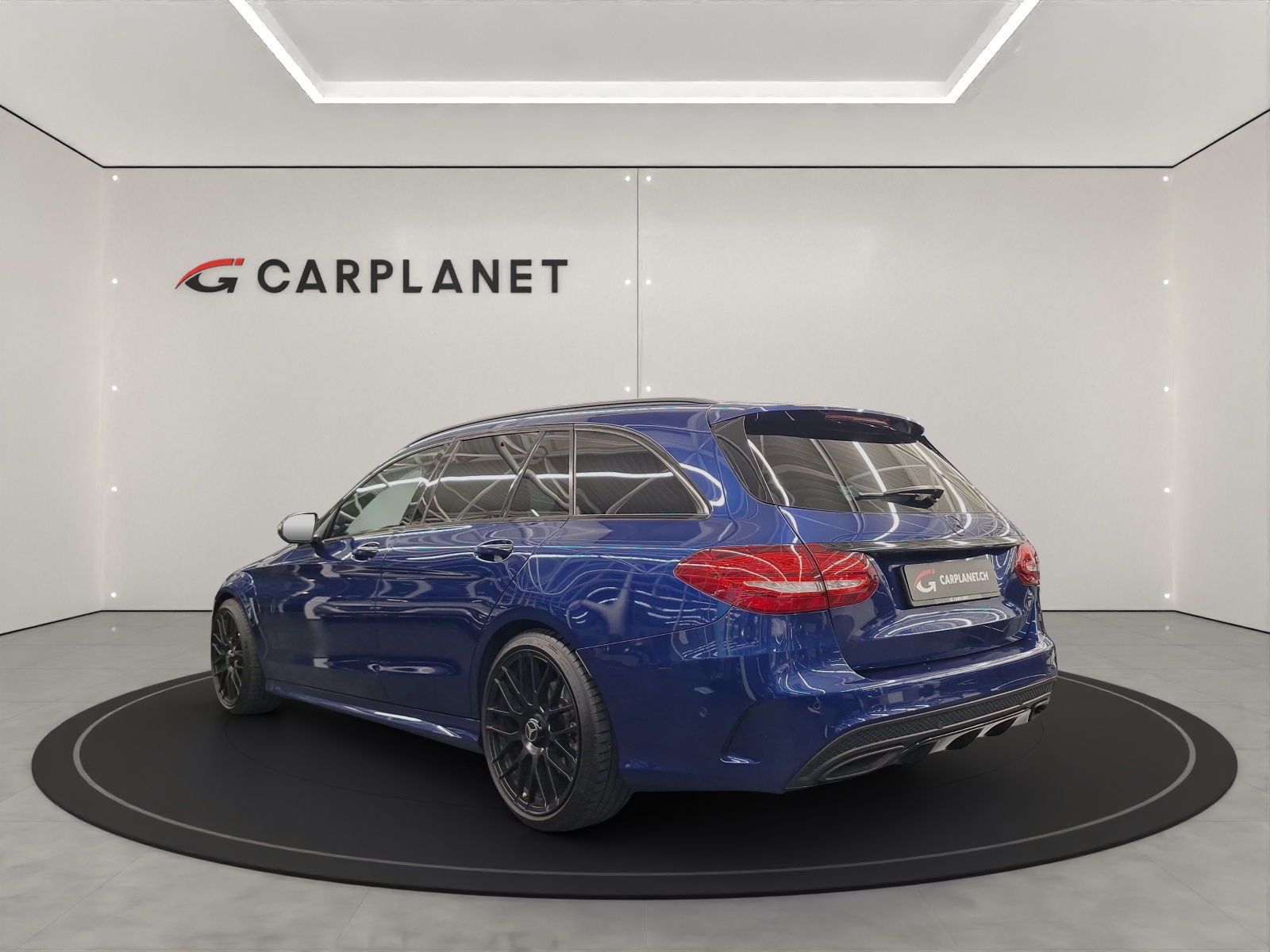 MERCEDES-BENZ C 300 AMG Line-showroom-element-2