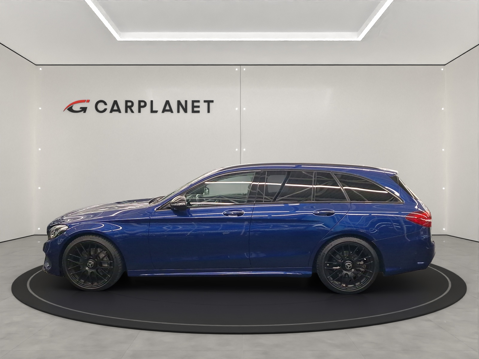 MERCEDES-BENZ C 300 AMG Line-showroom-element-1