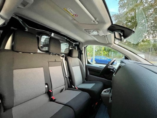 OPEL Vivaro C -e 50 kWh Enjoy M-image-9