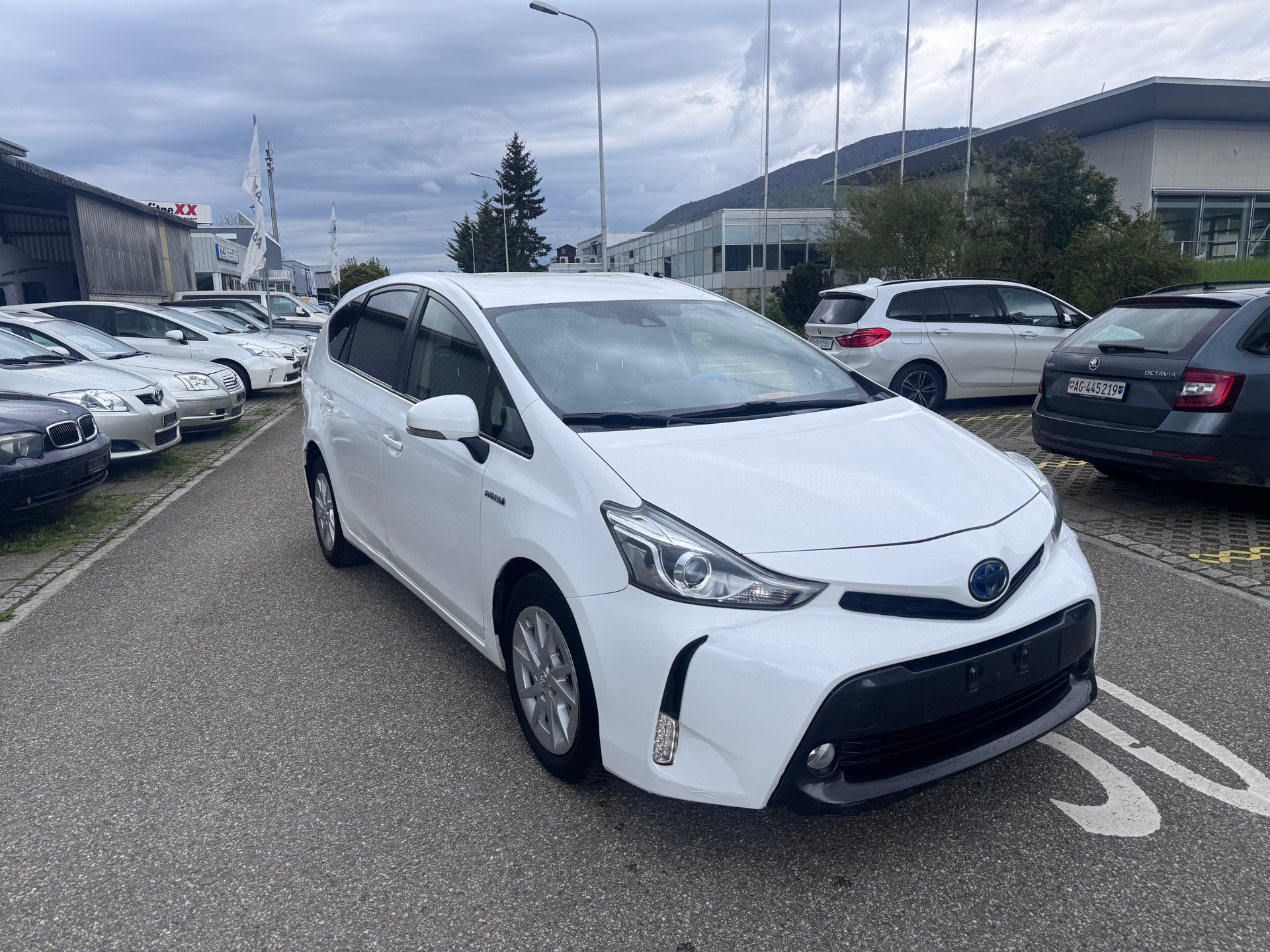TOYOTA Prius+ 1.8 VVT-i HSD Comfort-image-1