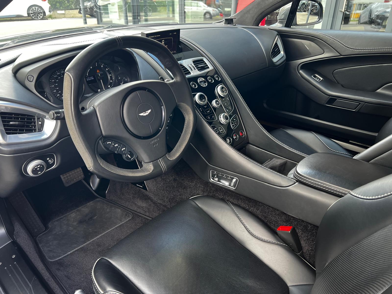 ASTON MARTIN Vanquish V12 5.9-48 Carbon Black Touchtronic 3-image-5