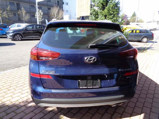 HYUNDAI Tucson 1.6 T-GDi Amplia 4WD-image-9