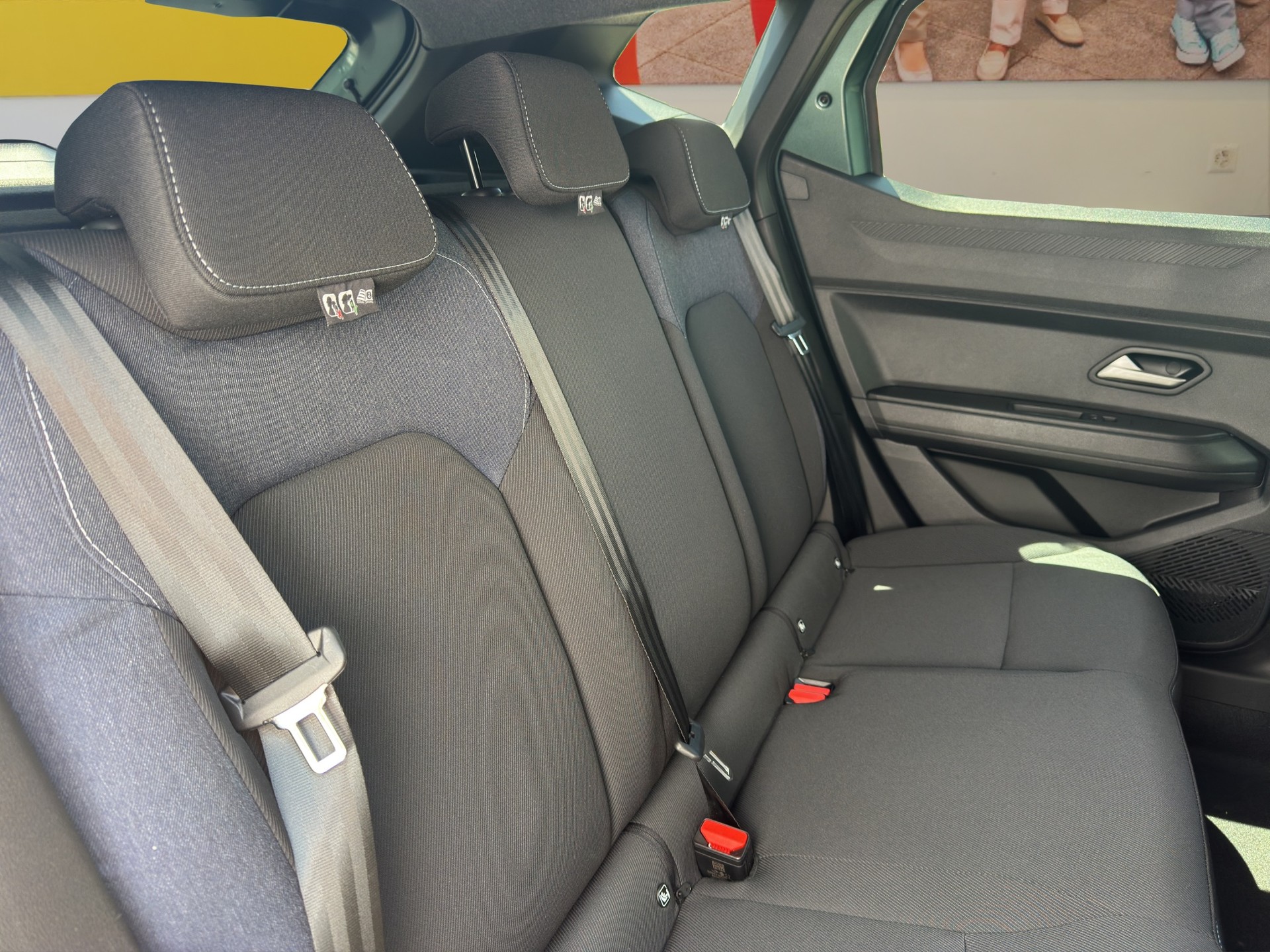 DACIA Duster HEV 155 Journey-image-16