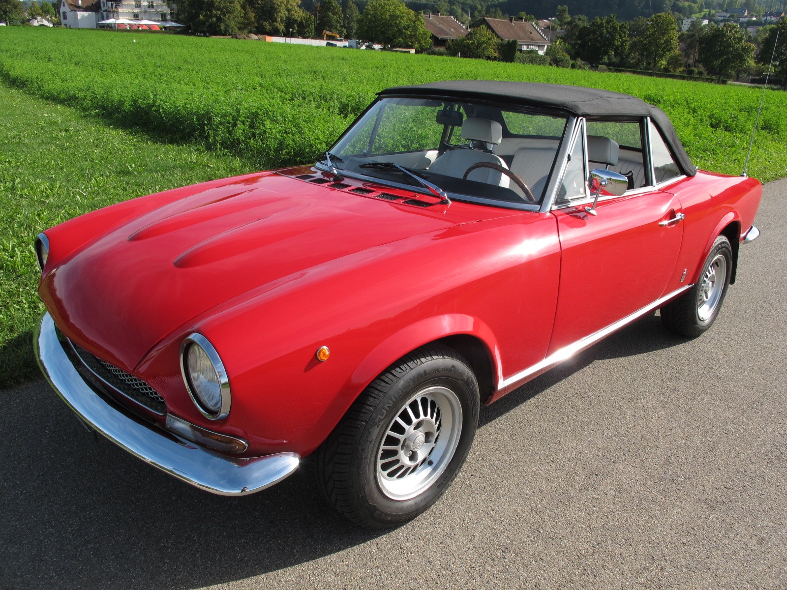 FIAT 124 Sport Spider-image-13