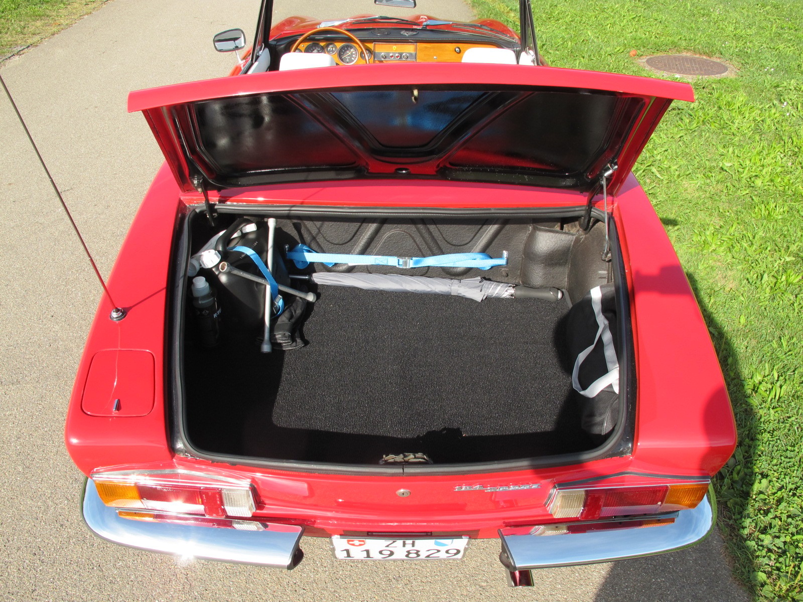 FIAT 124 Sport Spider-image-12