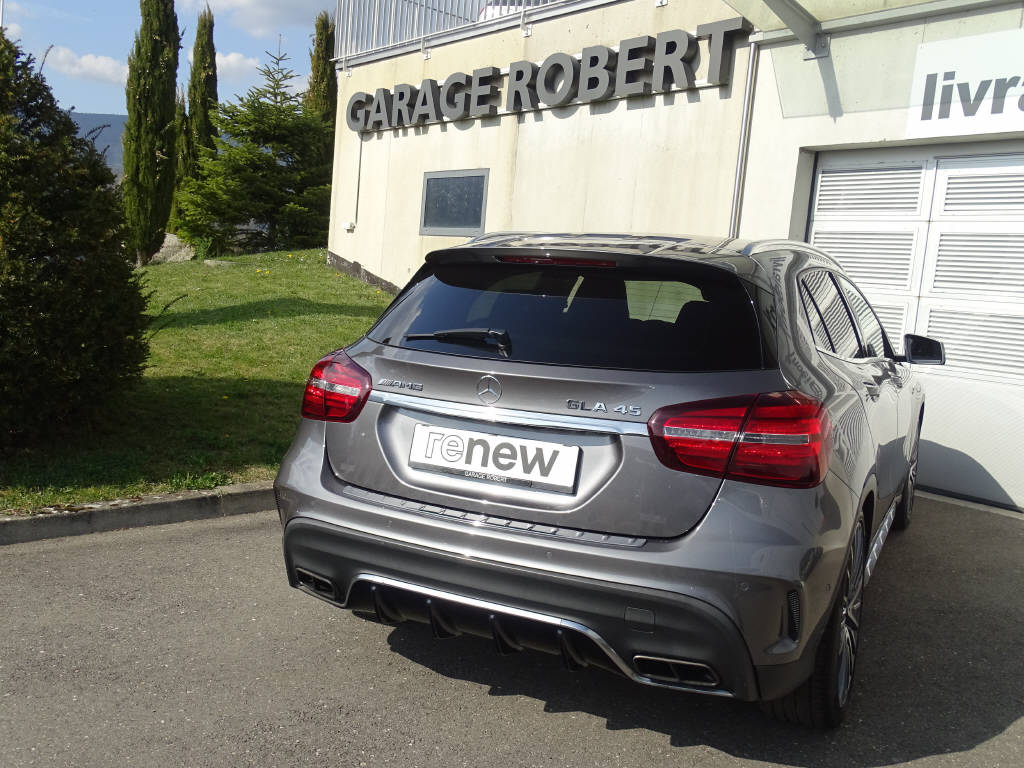 MERCEDES-BENZ Classe GLA 45 AMG 4Matic-showroom-element-2