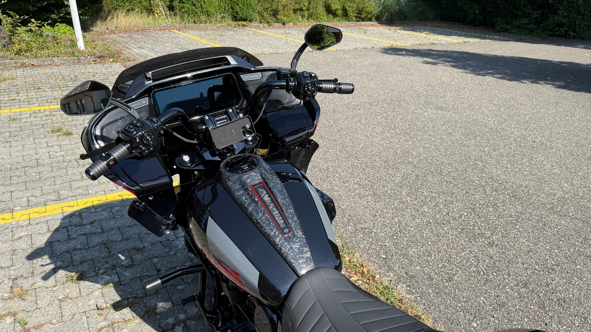 HARLEY-DAVIDSON FLTRXSTSE Road Glide ST 121 CVO-image-4