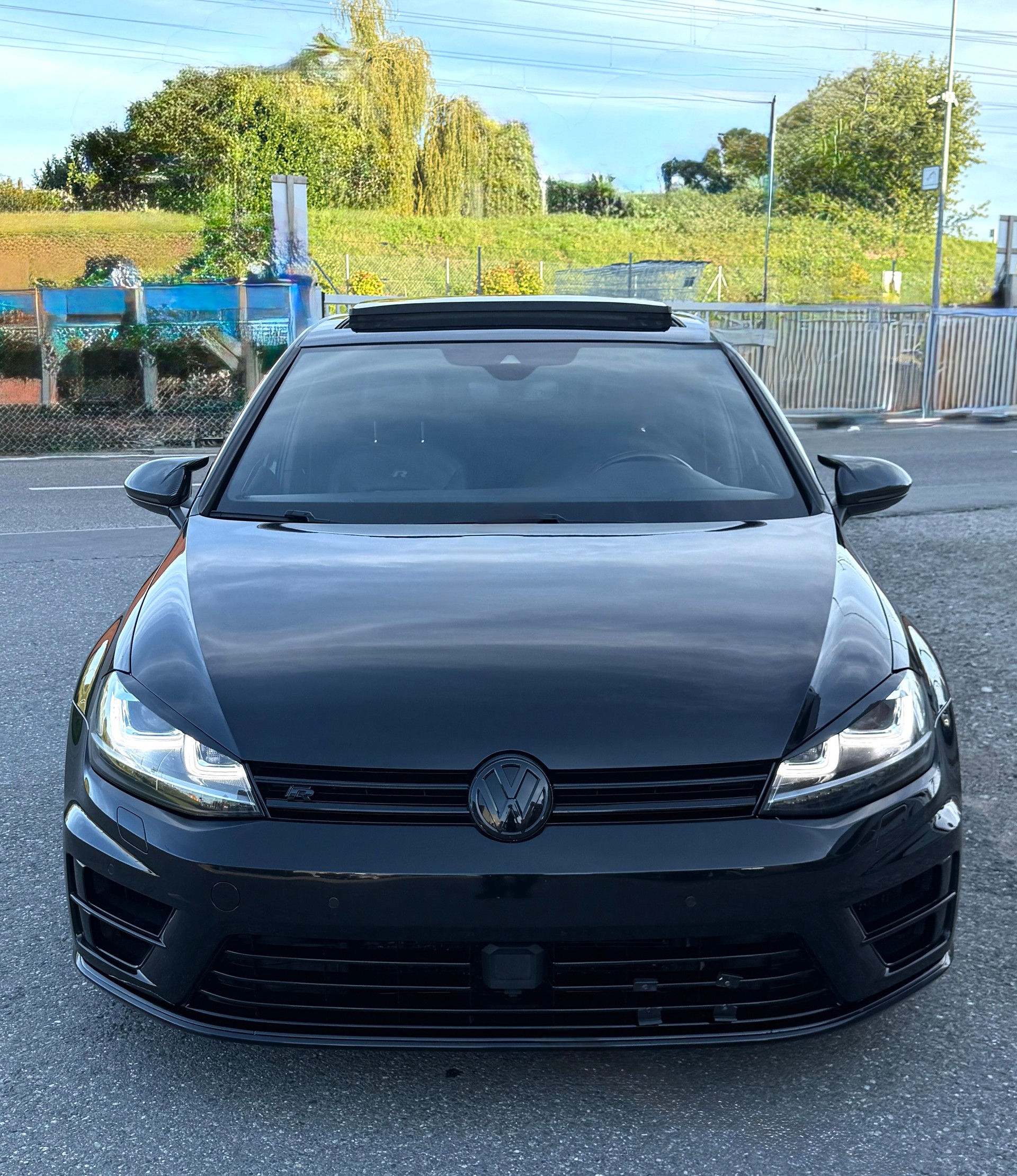 VW Golf 2.0 TSI R 4Motion DSG-image-6