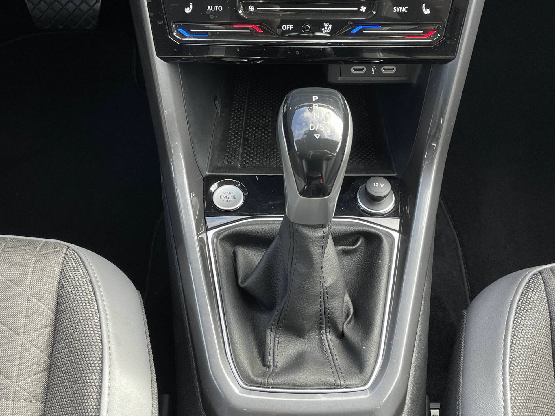 VW T-Cross 1.0 TSI Style-image-13