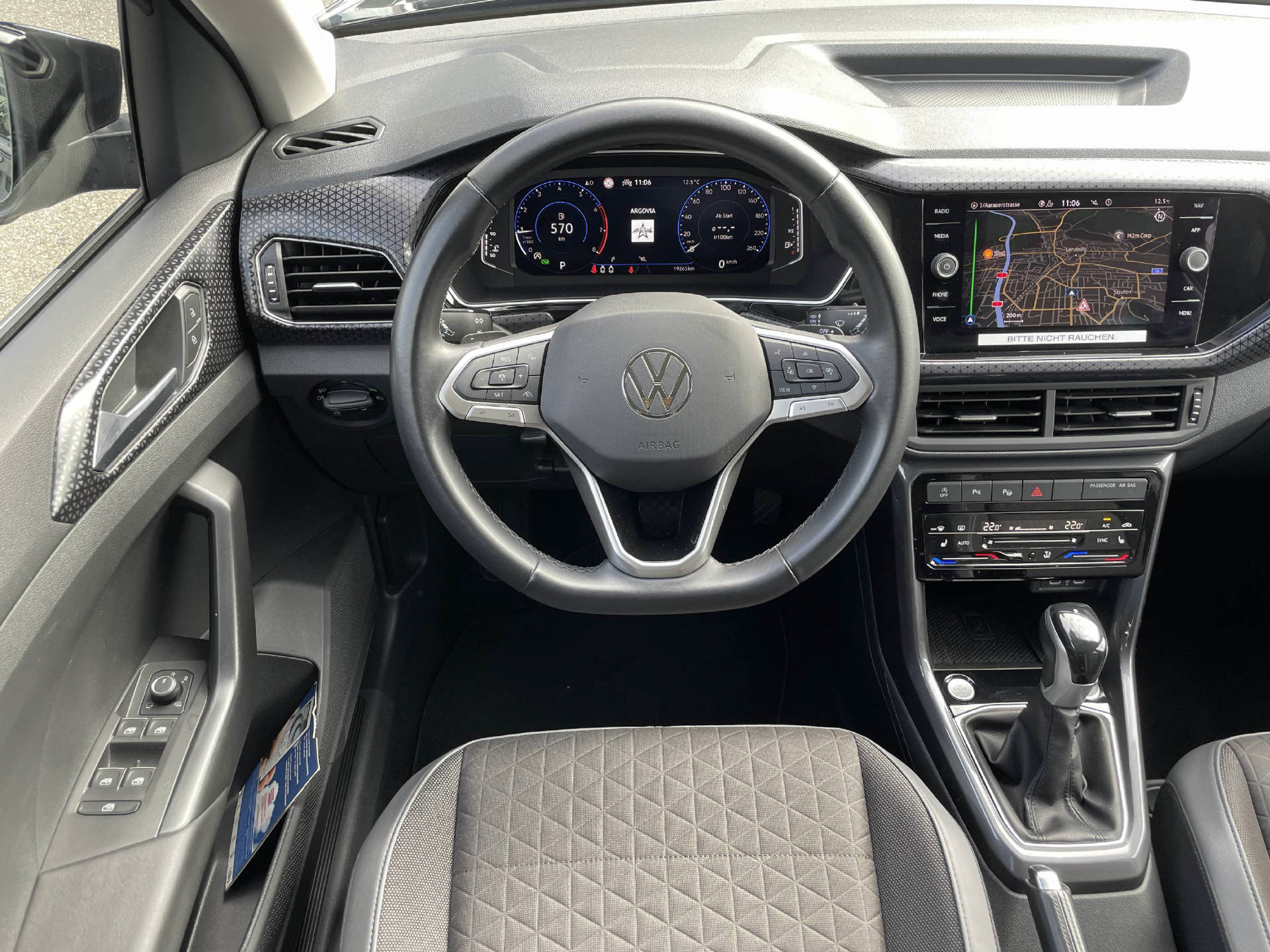 VW T-Cross 1.0 TSI Style-image-9