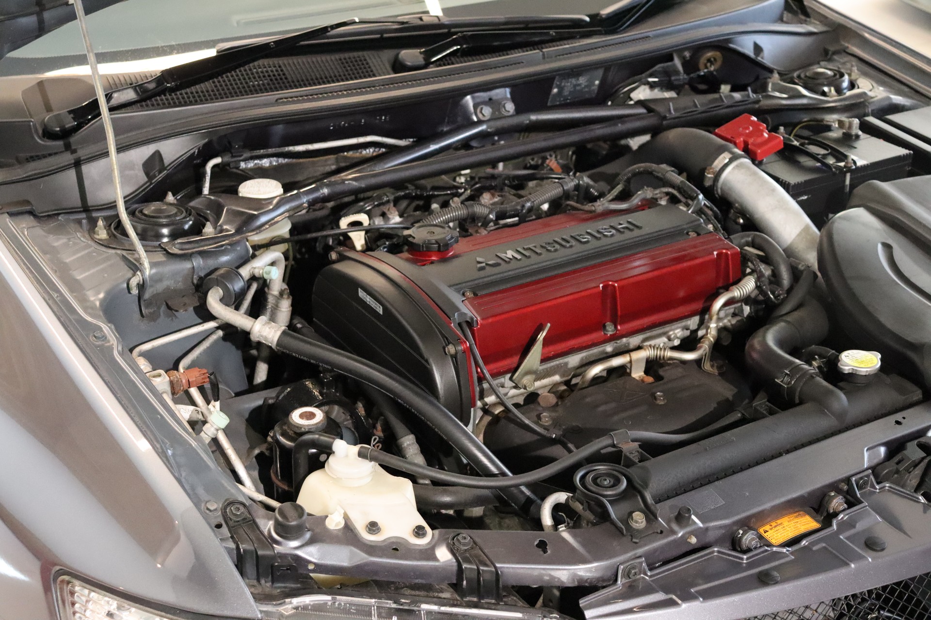 MITSUBISHI Lancer Evo 8 2.0 EVOLUTION MR-image-13