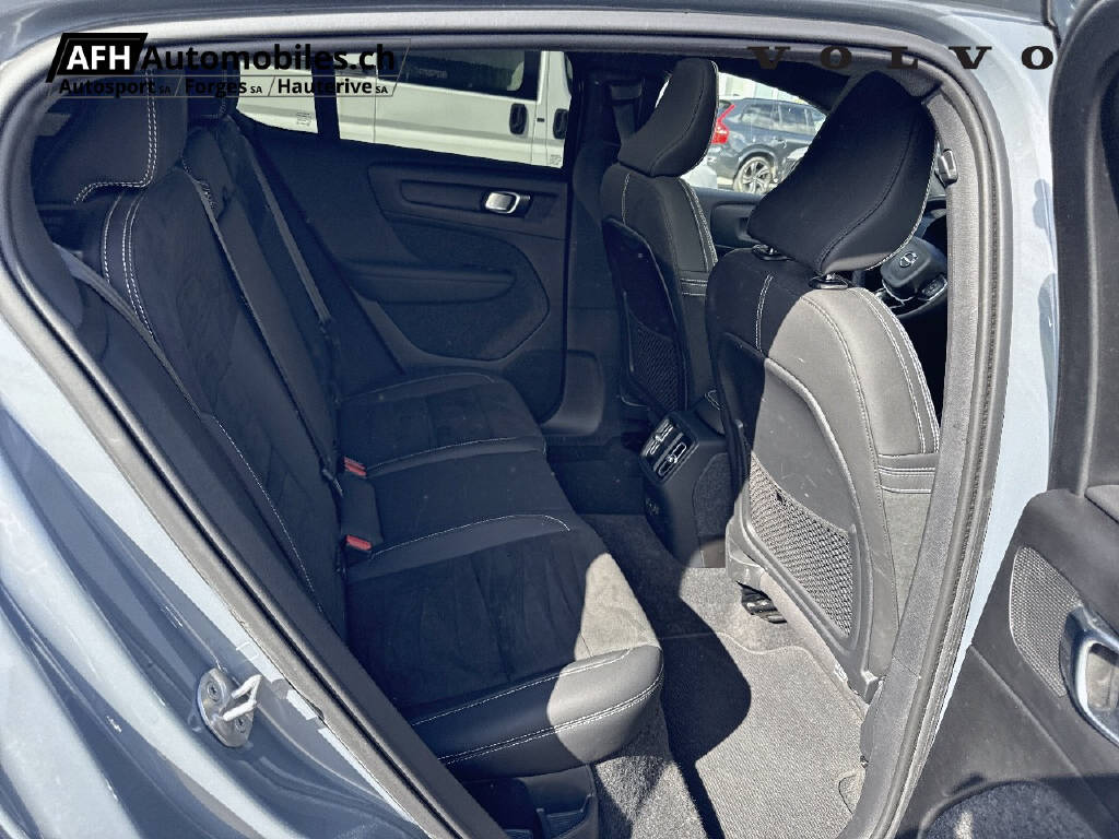 VOLVO C40 E80 Ultimate AWD-image-15