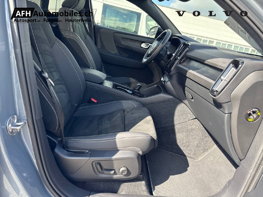 VOLVO C40 E80 Ultimate AWD-image-16