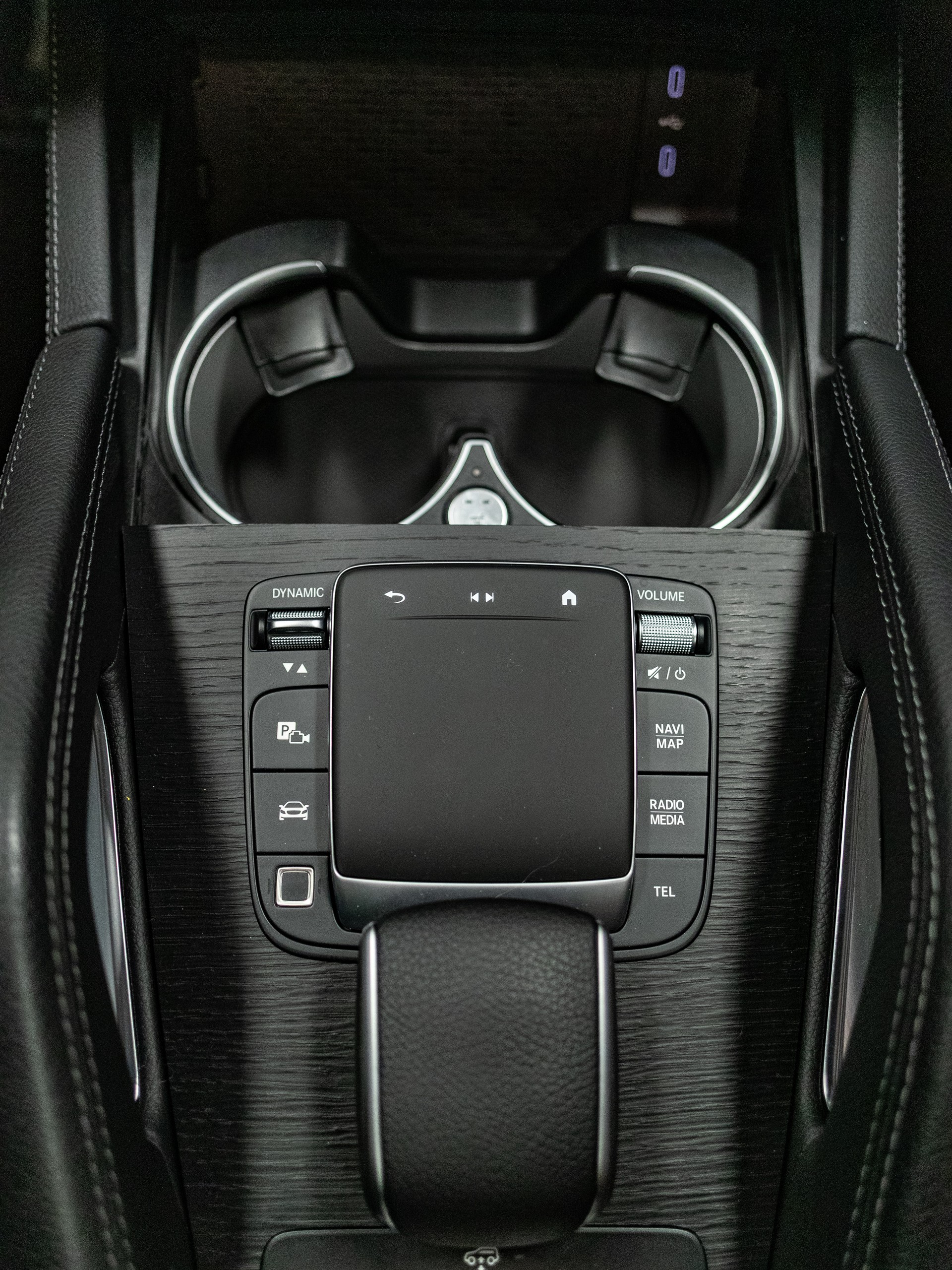 MERCEDES-BENZ GLE 450 d 4Matic 9G-Tronic-image-22
