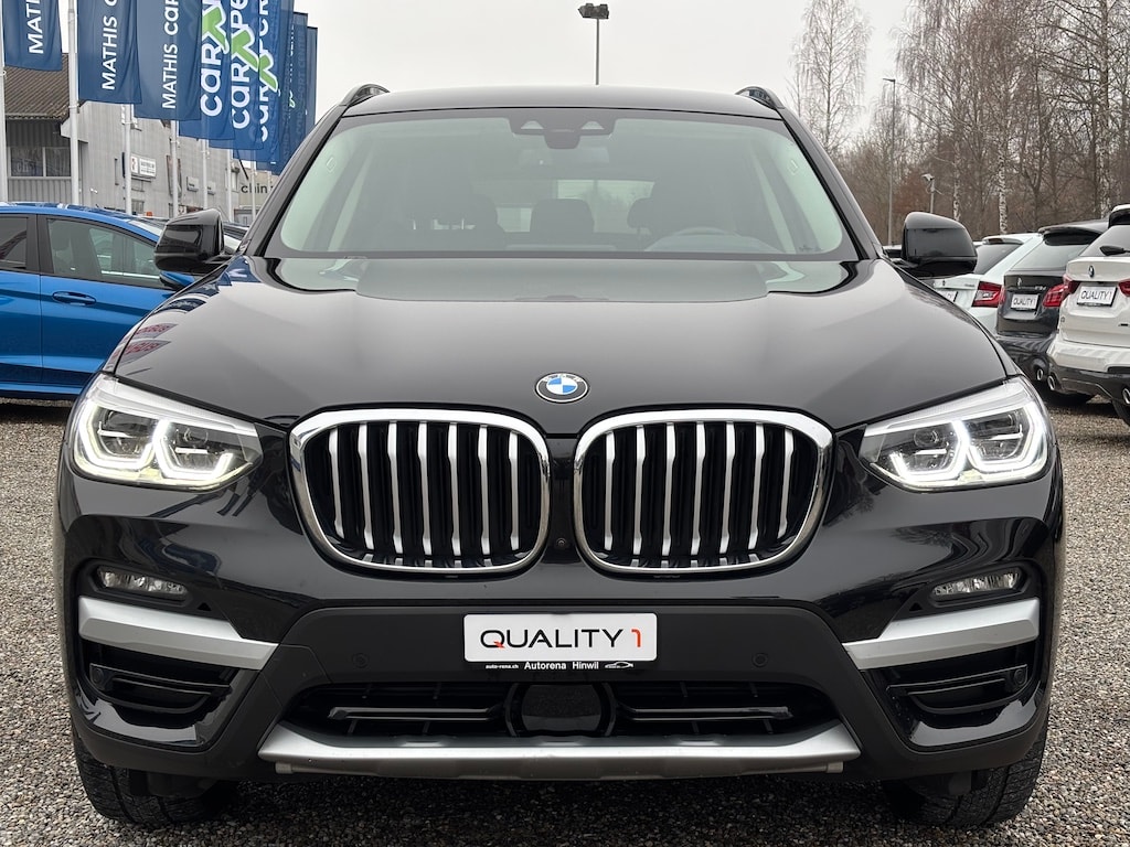 BMW X3 xDrive 30e xLine-showroom-element-1