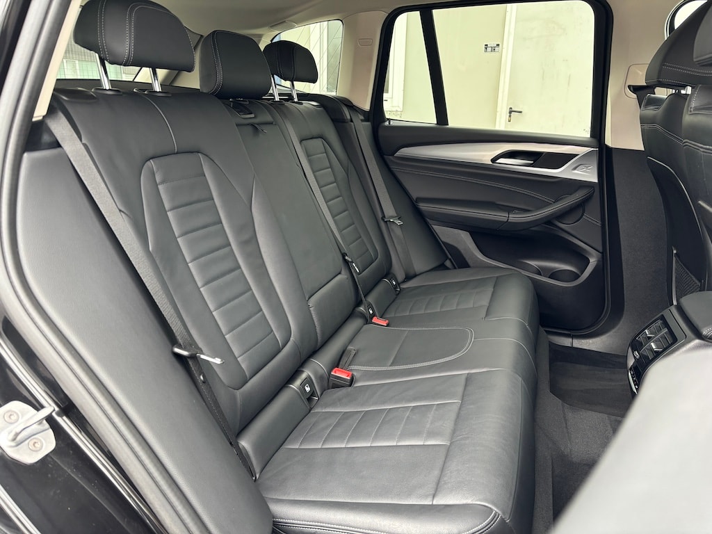 BMW X3 xDrive 30e xLine-image-14