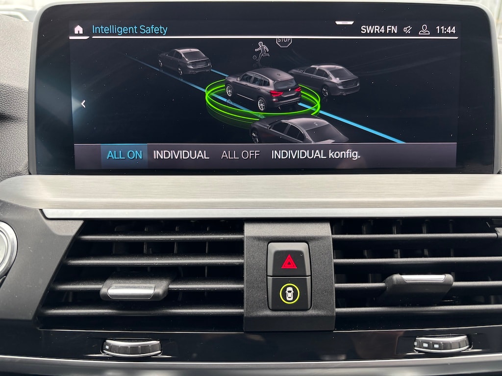 BMW X3 xDrive 30e xLine-image-12