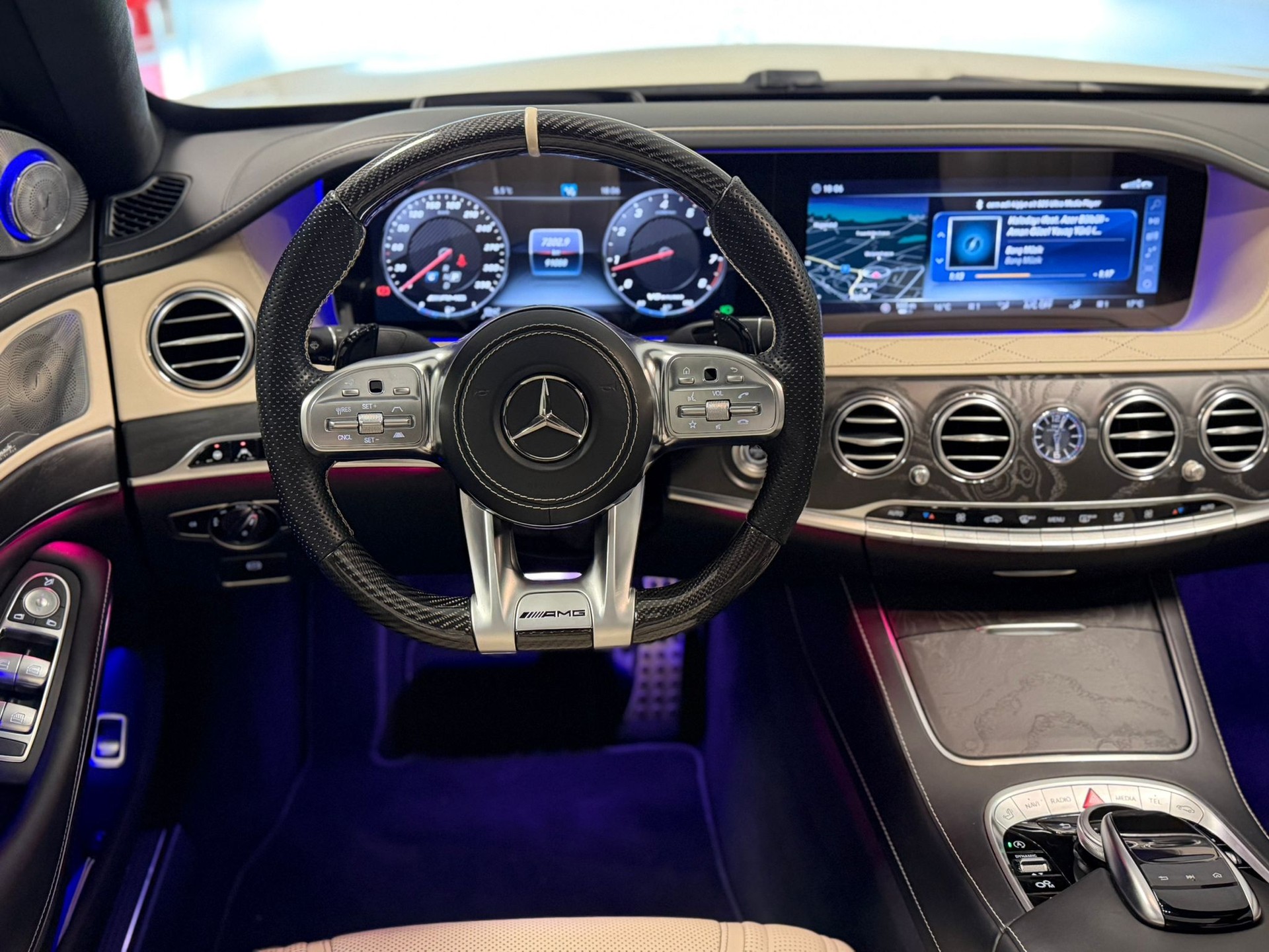 MERCEDES-BENZ S 63 AMG L 4Matic+ 9G-Tronic-image-14