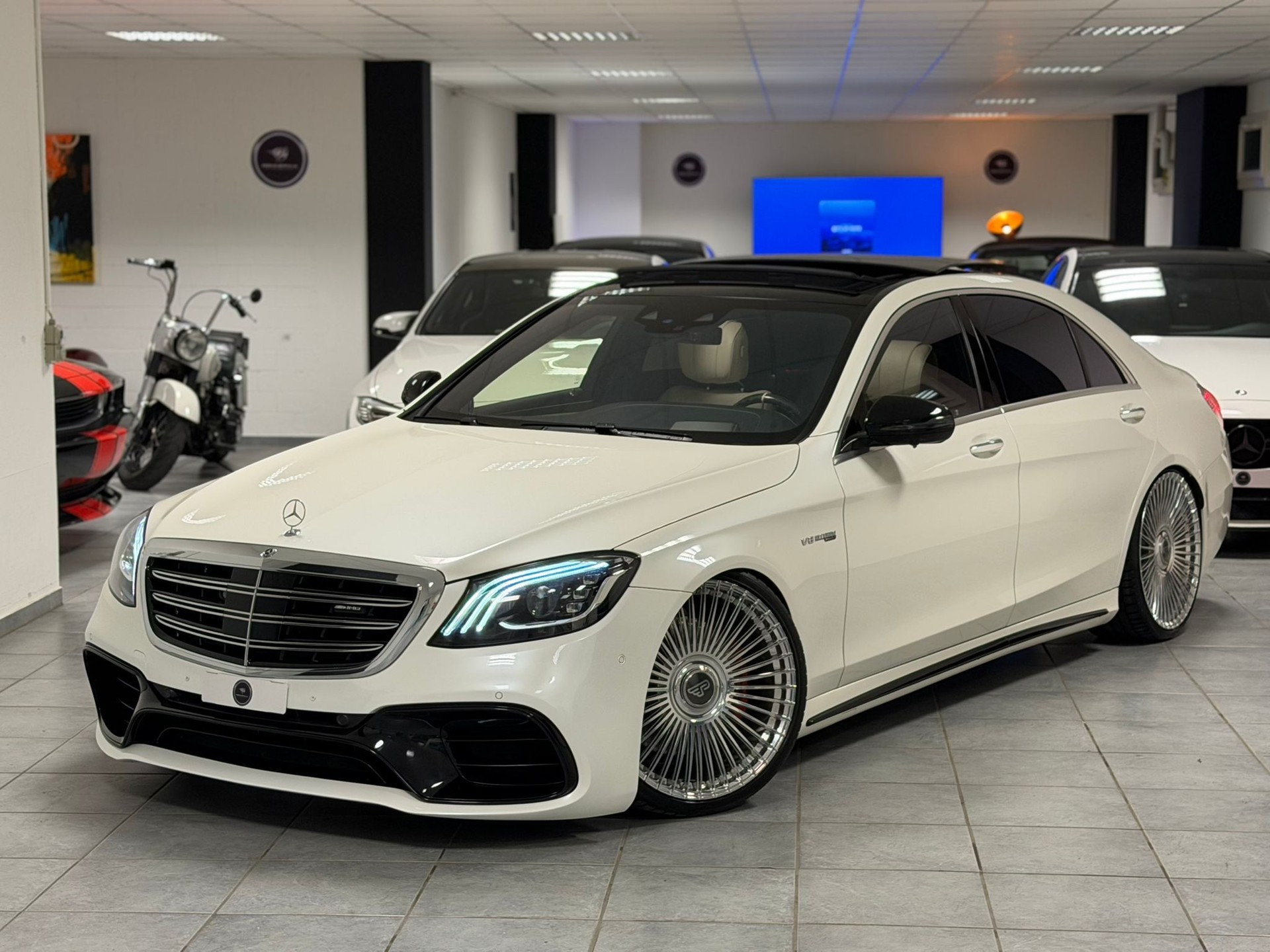 MERCEDES-BENZ S 63 AMG L 4Matic+ 9G-Tronic