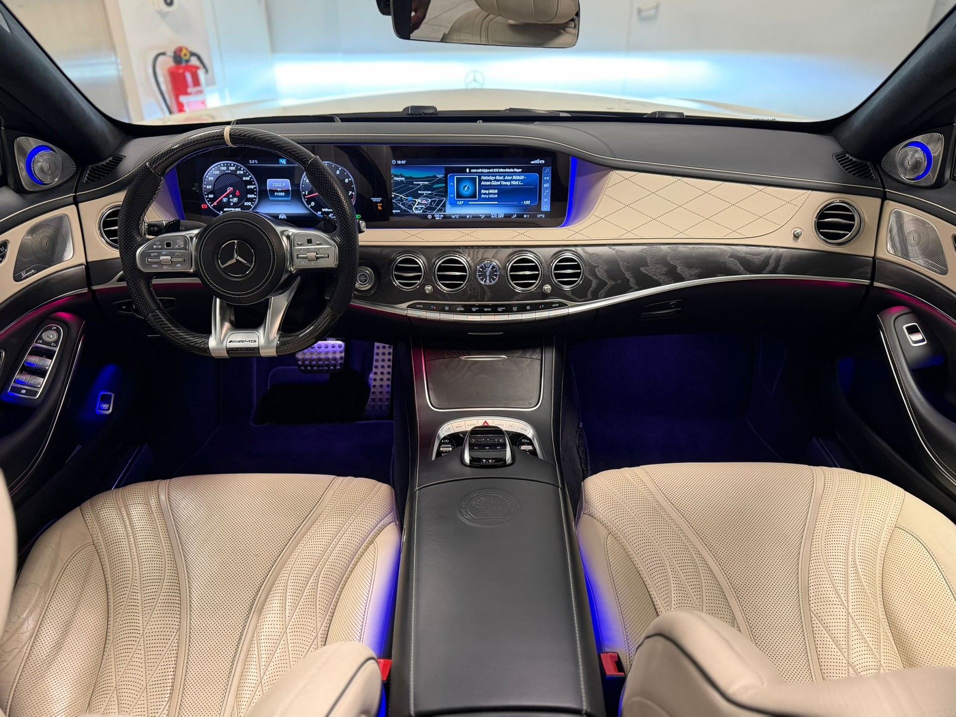 MERCEDES-BENZ S 63 AMG L 4Matic+ 9G-Tronic-image-15