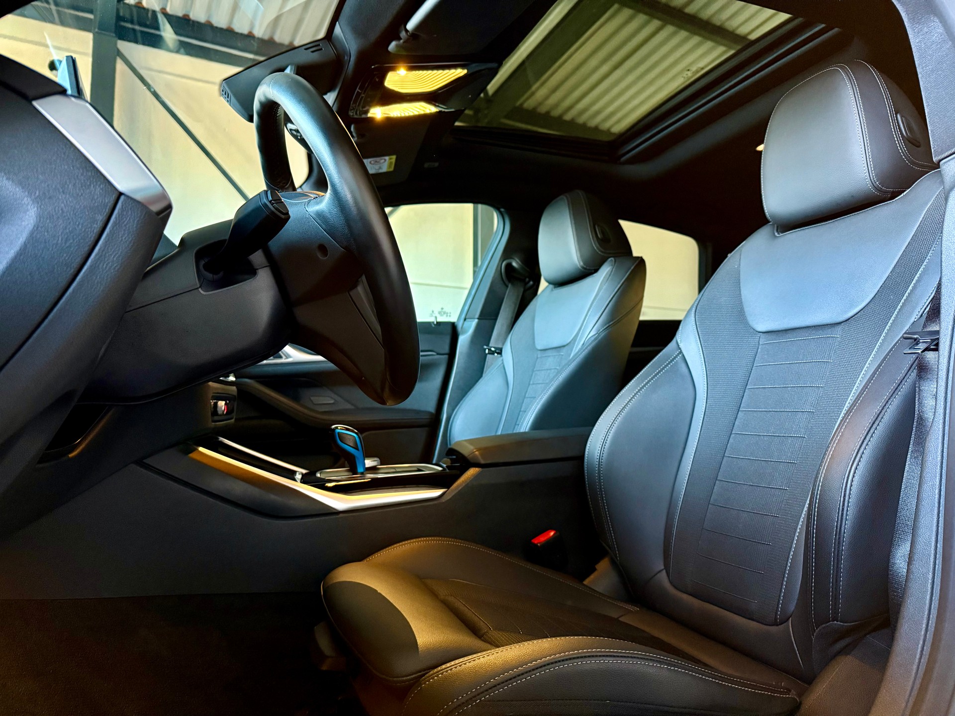 BMW i4 eDrive Sport 40-image-7
