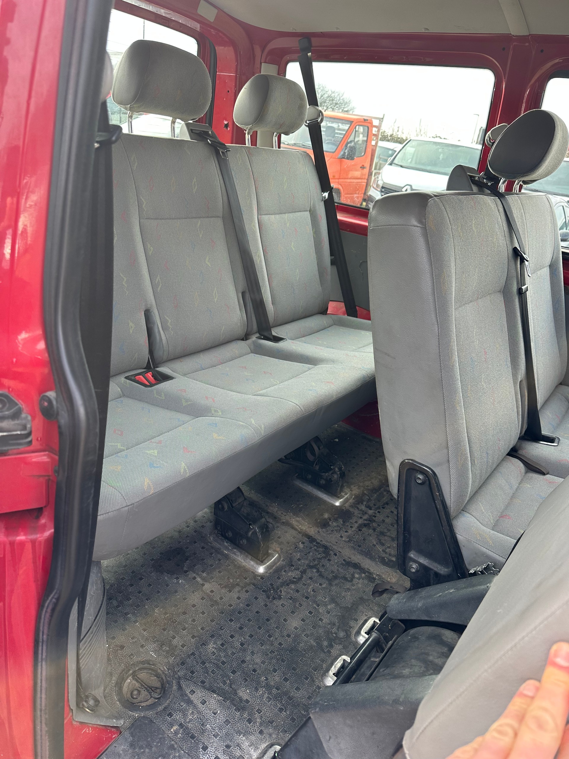 VW T5 Caravelle Comfort 2.5TDI PD 4M-image-9