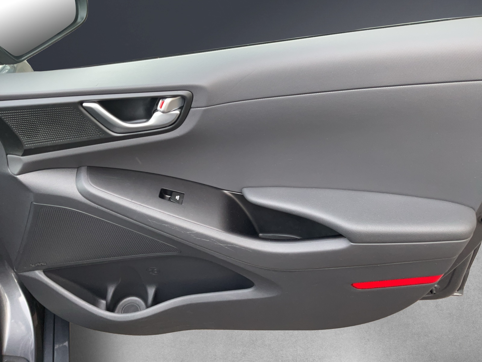 HYUNDAI Ioniq 1.6 HEV Vertex-image-5