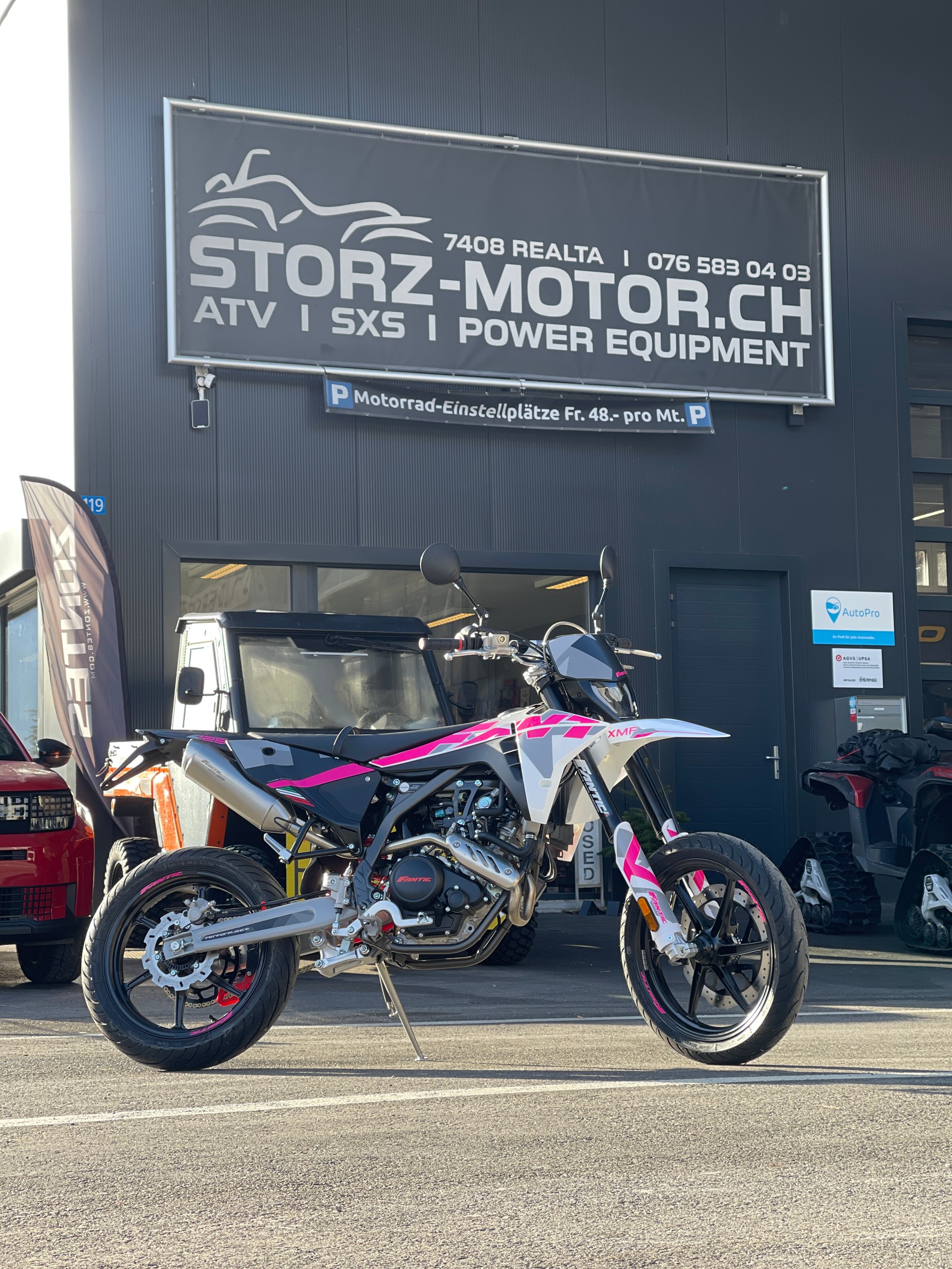 FANTIC XMF 125 Performance Pink Edition-image-0