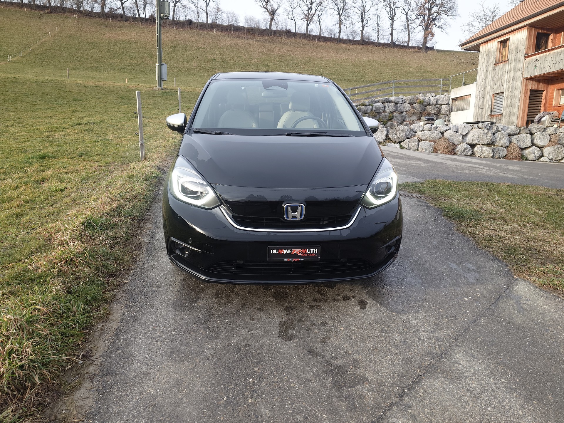 HONDA Jazz 1.5i-MMD Executive E-CVT-image-3