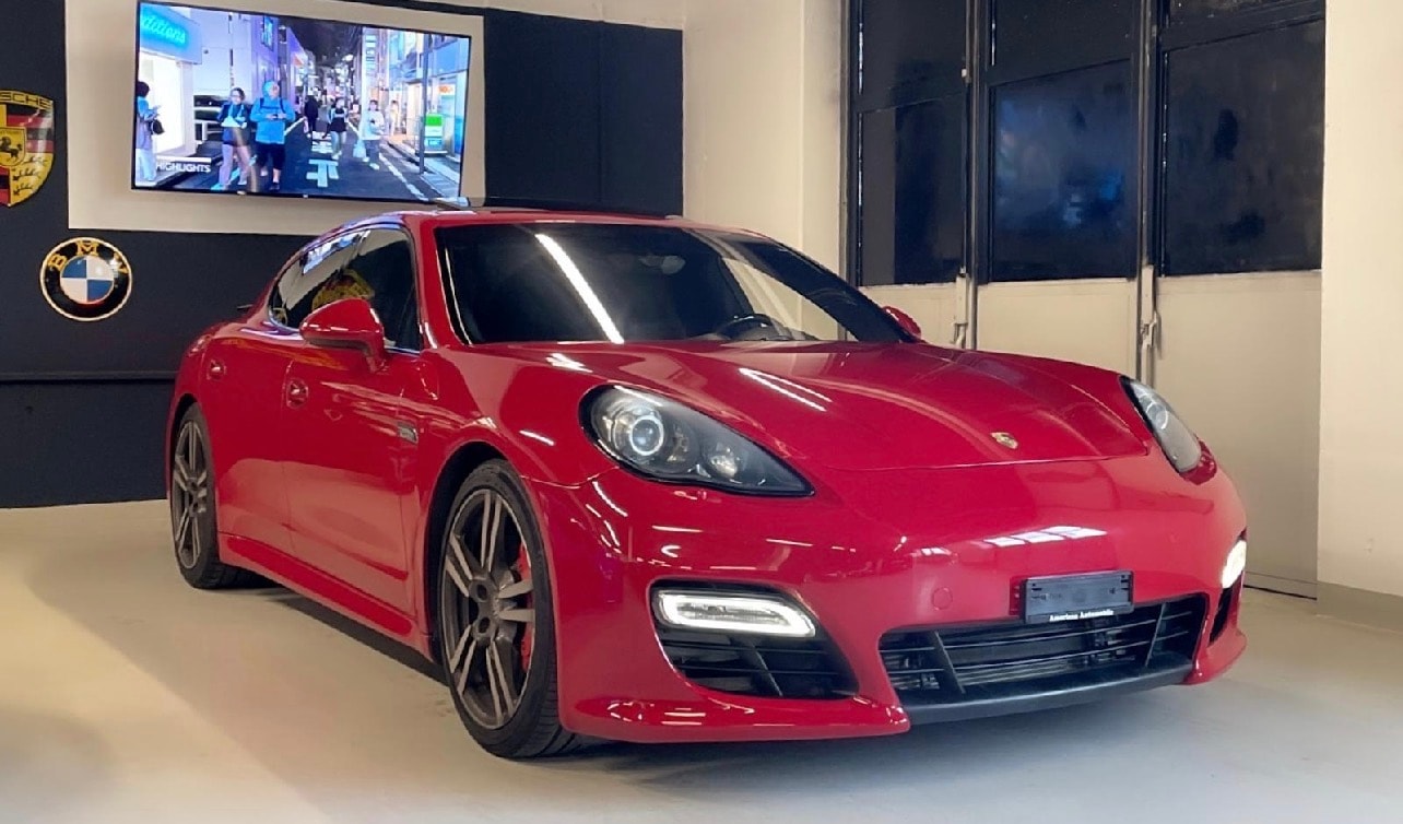 PORSCHE Panamera GTS 4.8 PDK