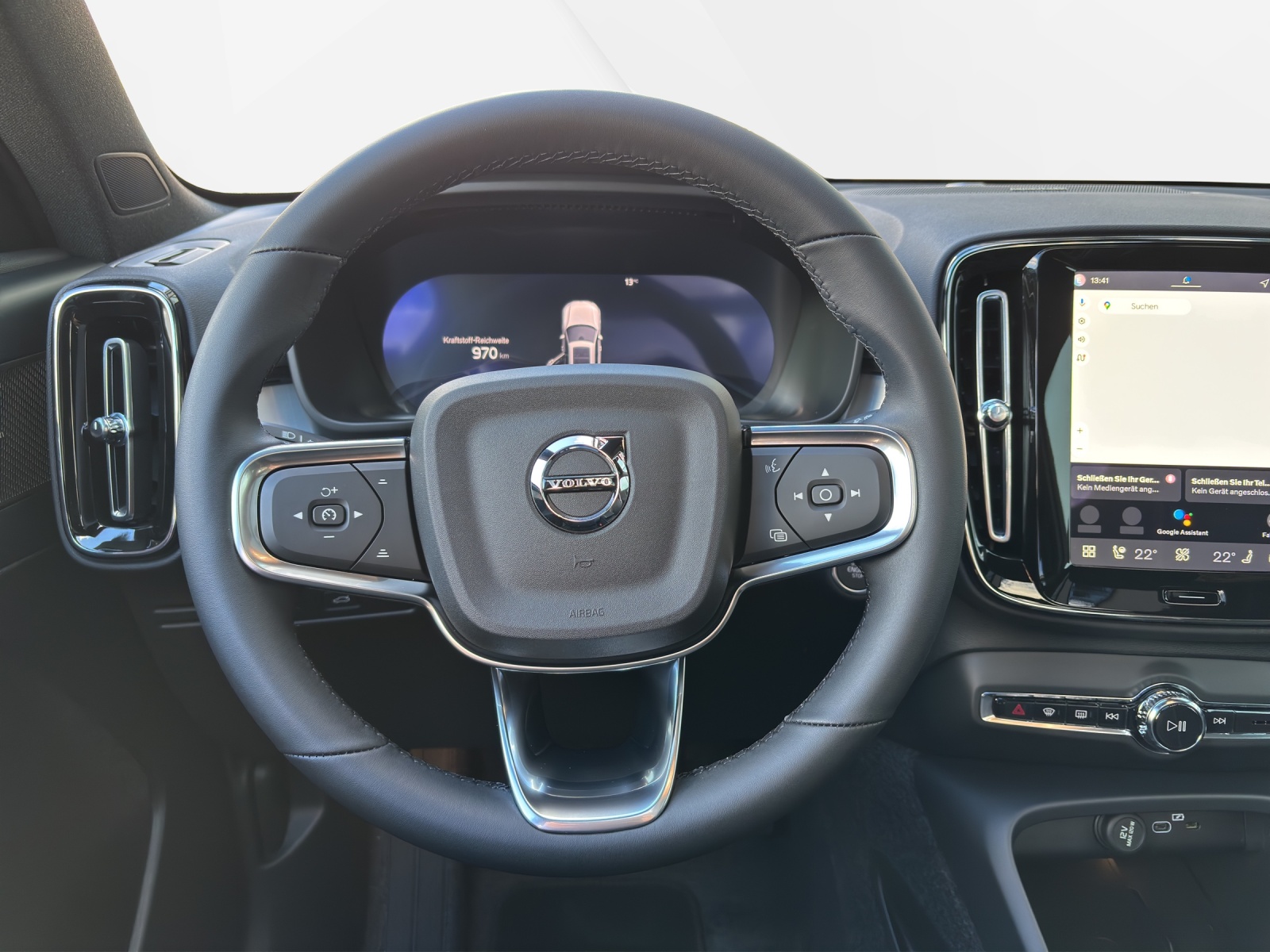 VOLVO XC40 2.0 B4 FWD MH Benzin Ultimate Dark-image-7