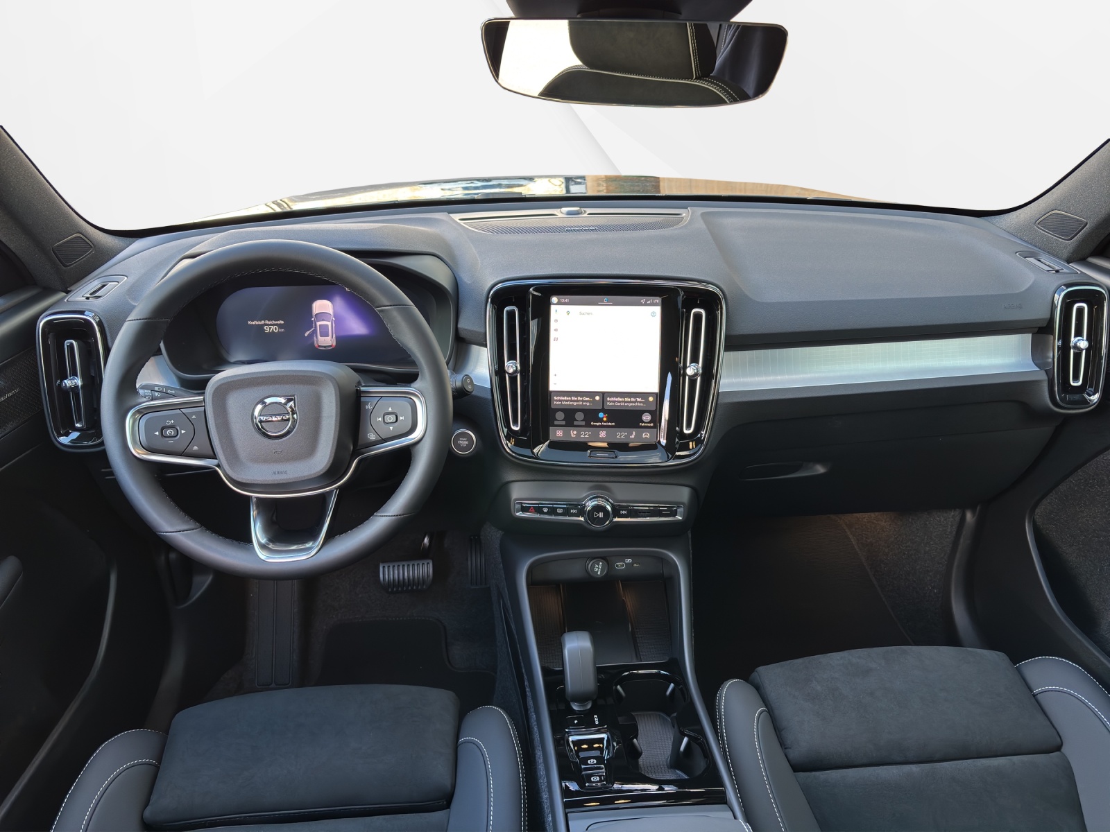 VOLVO XC40 2.0 B4 FWD MH Benzin Ultimate Dark-image-6