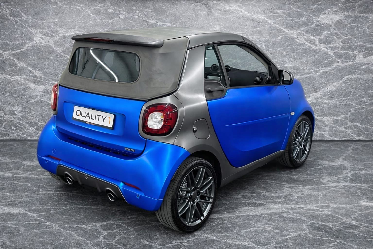 SMART fortwo Cabrio 130 HP Brabus twinmatic-image-8