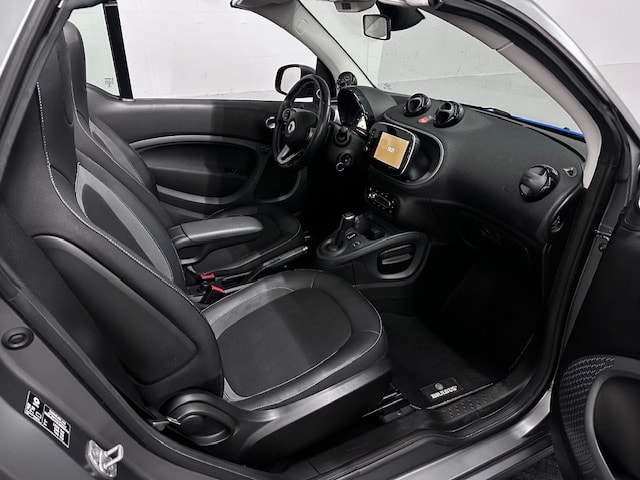 SMART fortwo Cabrio 130 HP Brabus twinmatic-image-19
