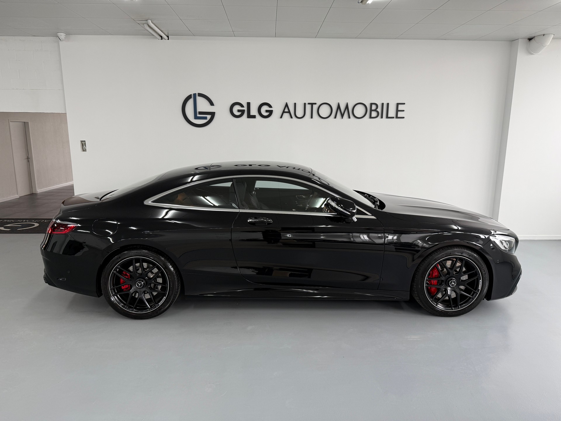 MERCEDES-BENZ S 63 AMG Coupé 4Matic Speedshift MCT-image-4