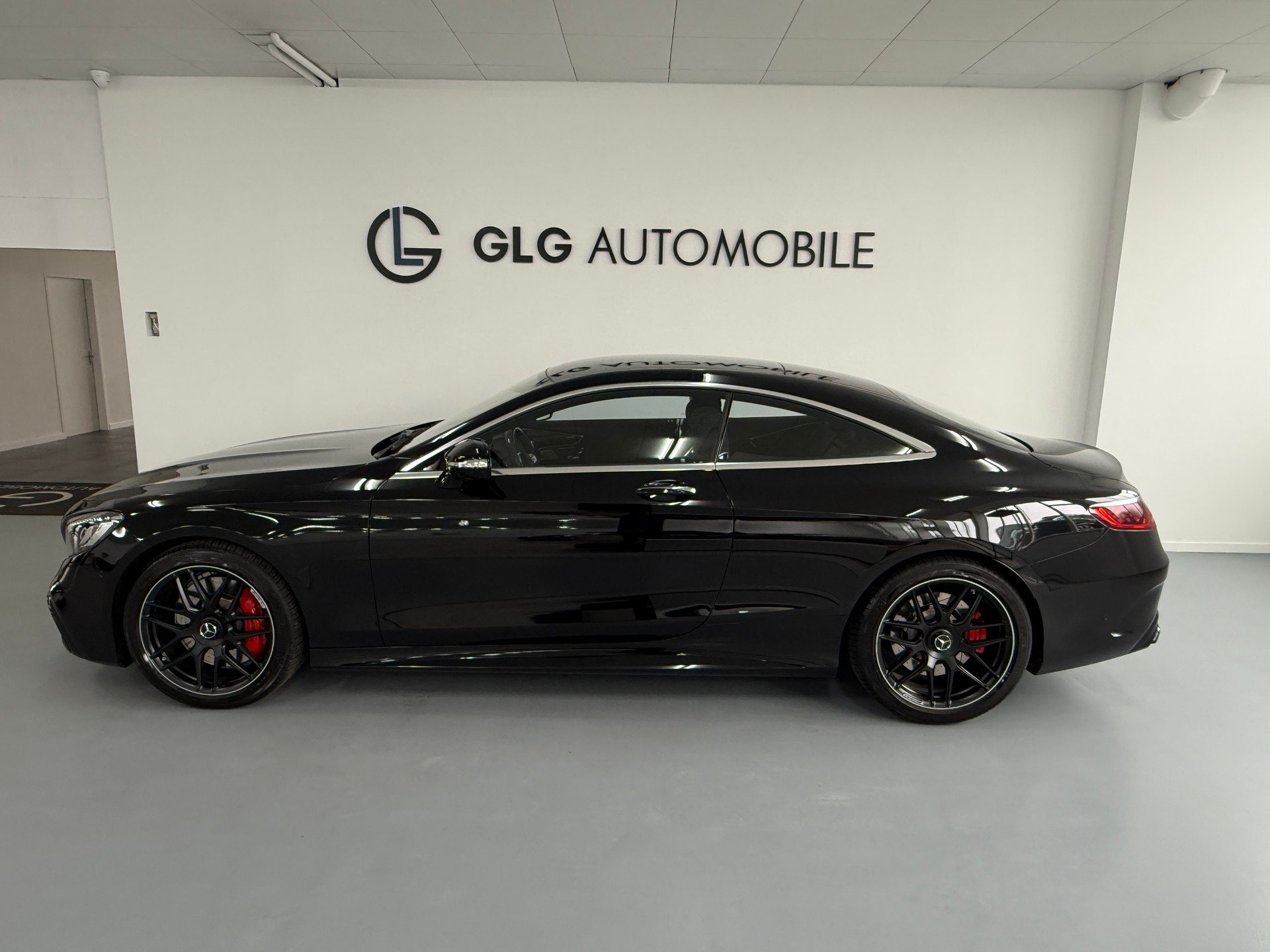 MERCEDES-BENZ S 63 AMG Coupé 4Matic Speedshift MCT-showroom-element-1