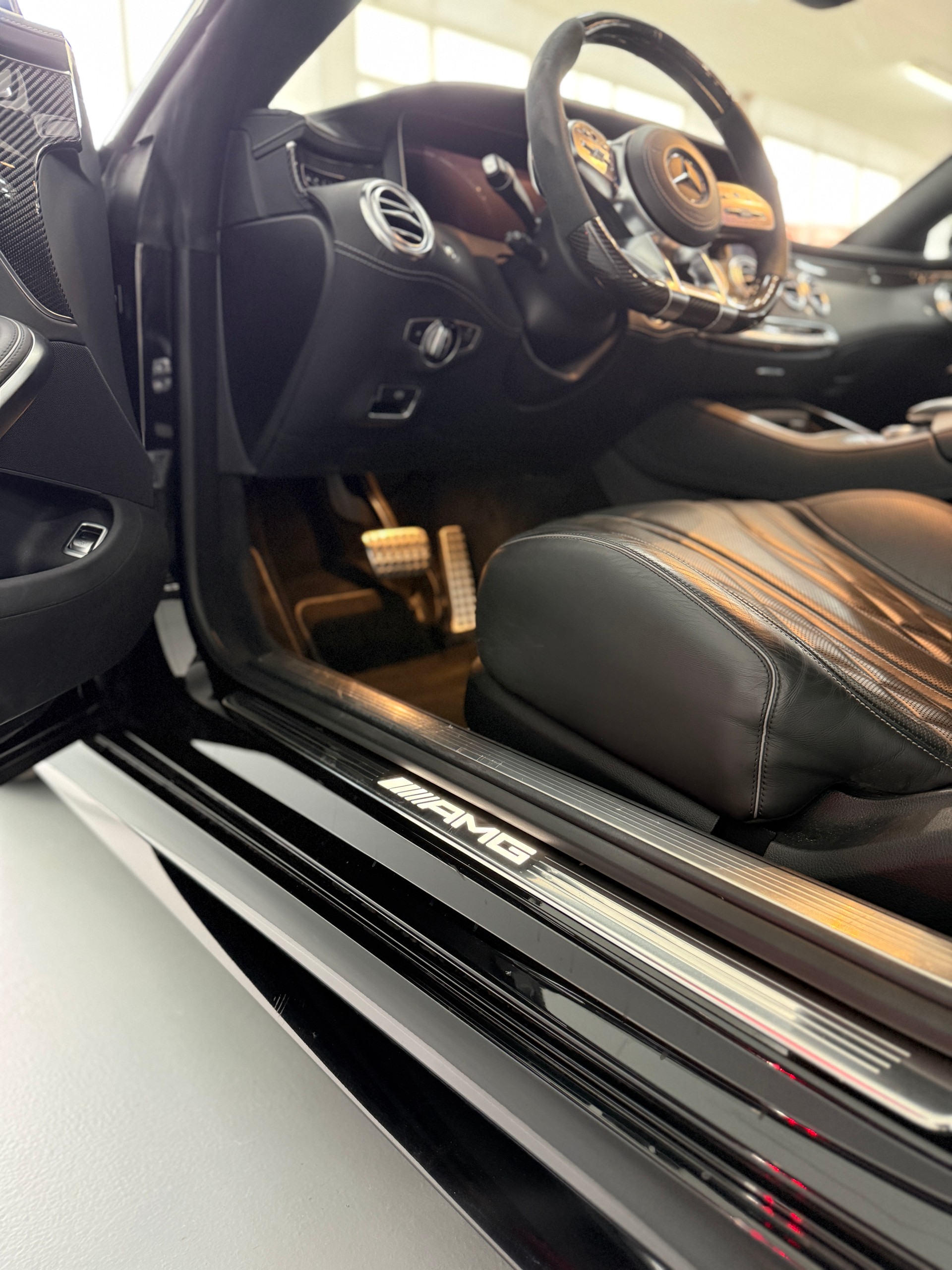 MERCEDES-BENZ S 63 AMG Coupé 4Matic Speedshift MCT-image-14